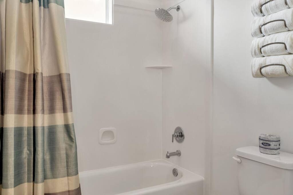 Villa 17 - 4 Bedroom! Year Round Heated Pool & Hot Tub! Games! Golf! Tennis! St. George Exterior photo